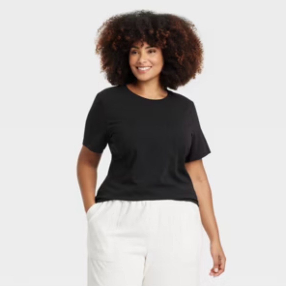 NWT a new day plus basic short sleeve top